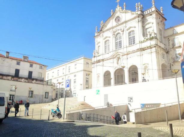 Cozy And Beautiful Flat In Great Location! Leilighet Lisboa Eksteriør bilde